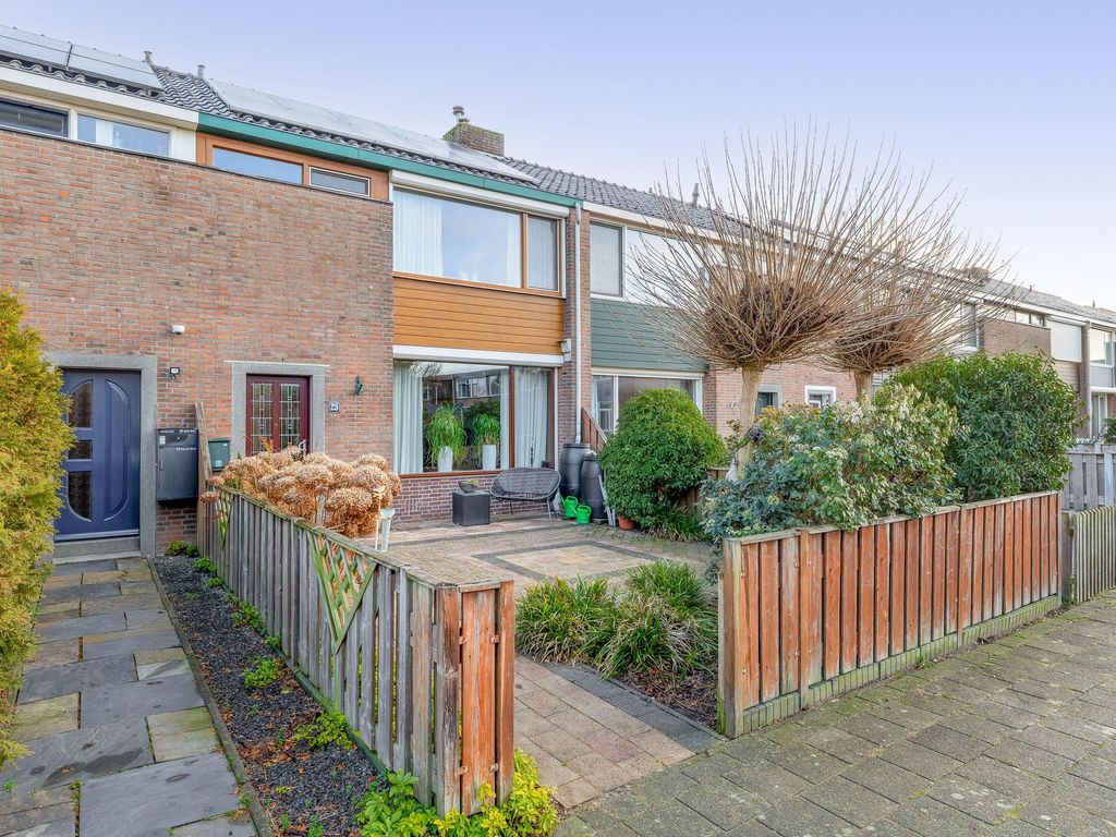 Ds Th Rijckewaerdstraat 25, BRIELLE