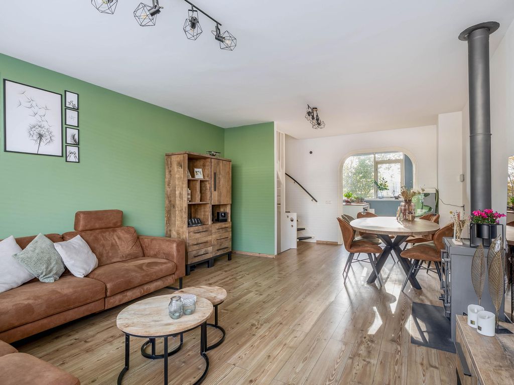 Brigantijn 102, BRIELLE