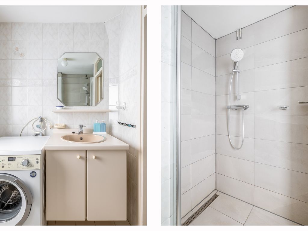 Julianalaan 28, ZWARTEWAAL