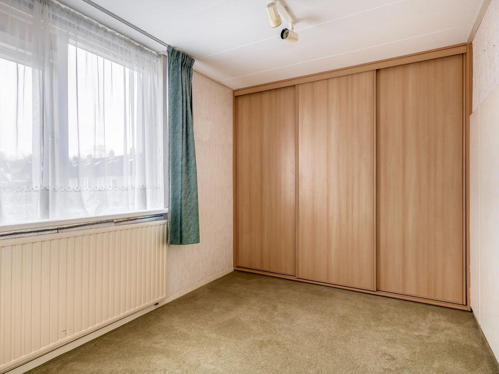 Julianalaan 28, ZWARTEWAAL