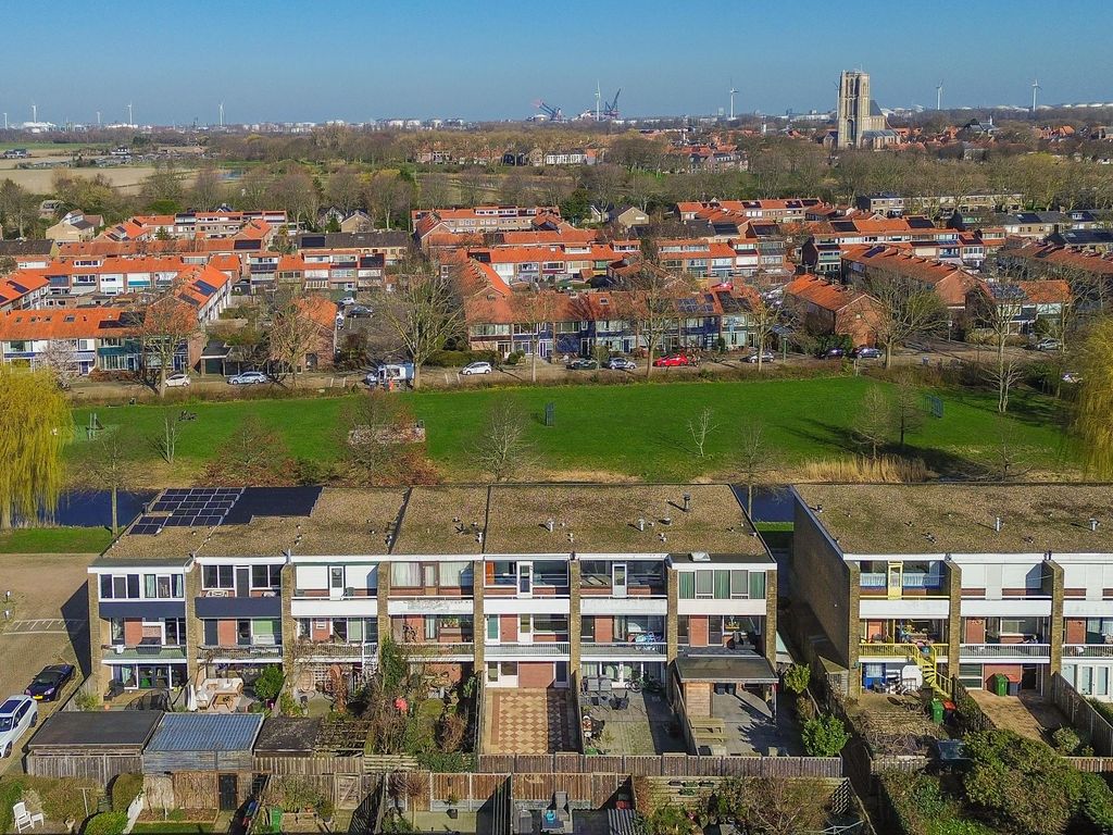 Frank van Borselenstraat 24, BRIELLE