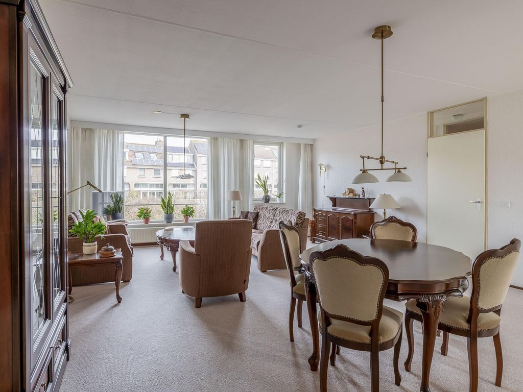 Krammer 32a, BRIELLE