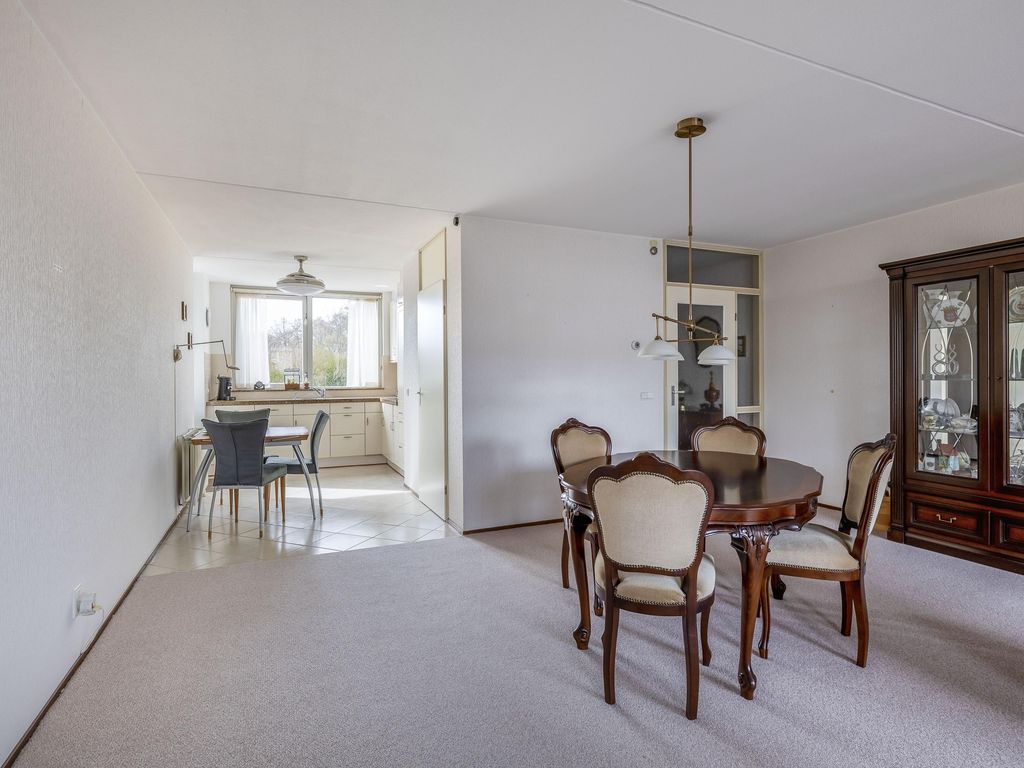 Krammer 32a, BRIELLE