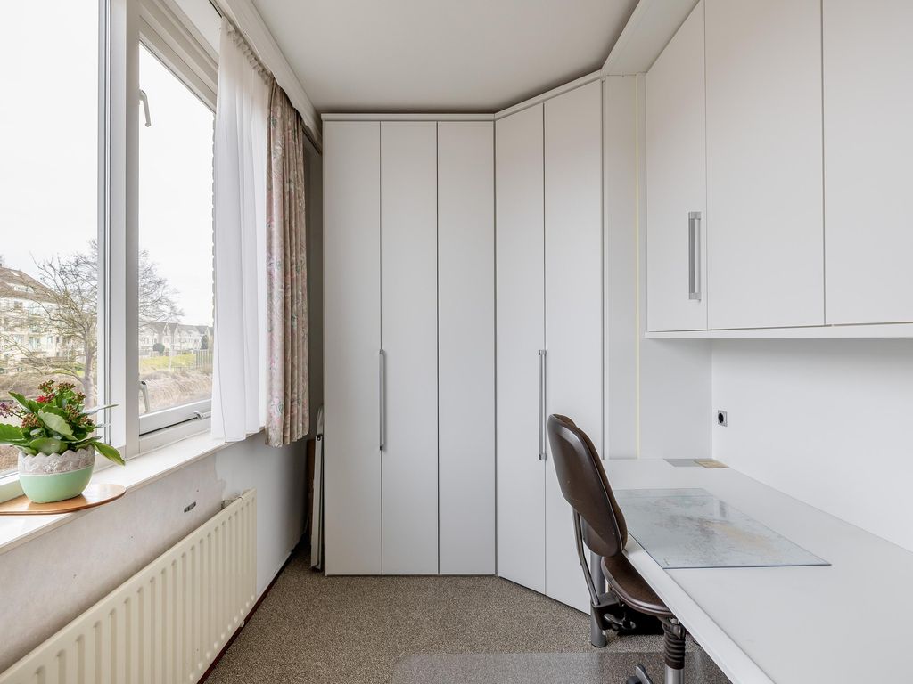 Krammer 32a, BRIELLE