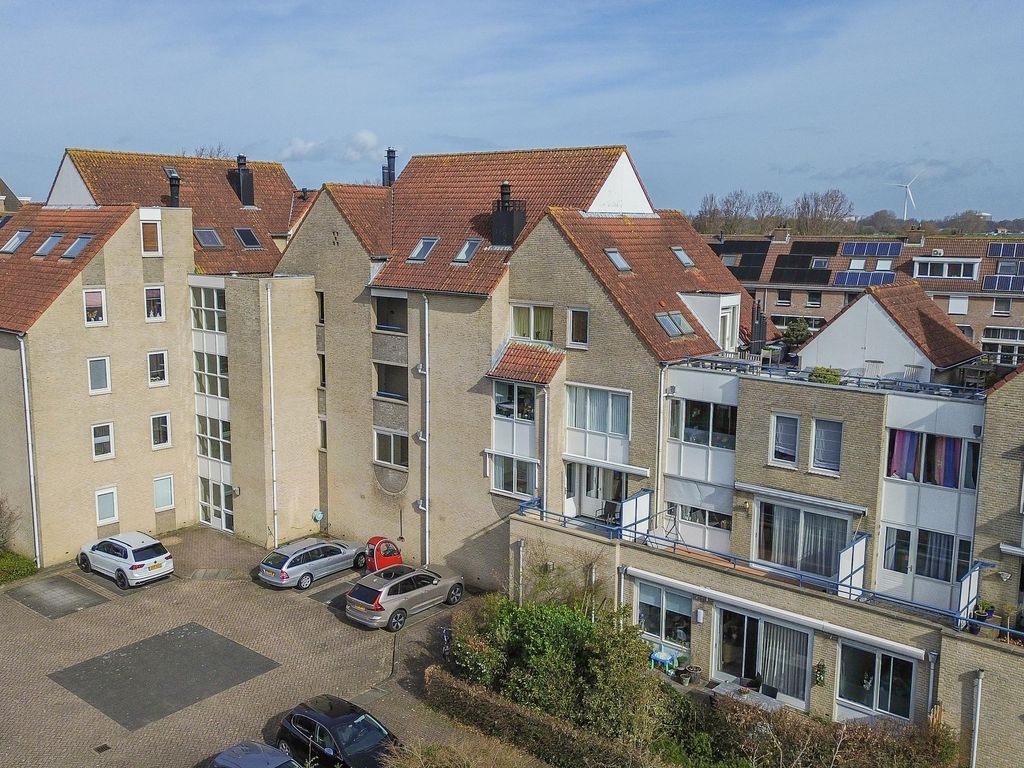 Krammer 32a, BRIELLE