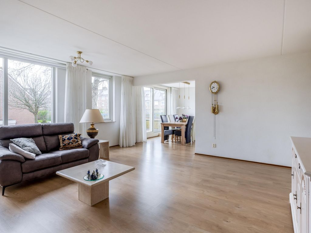 Krammer 32c, BRIELLE