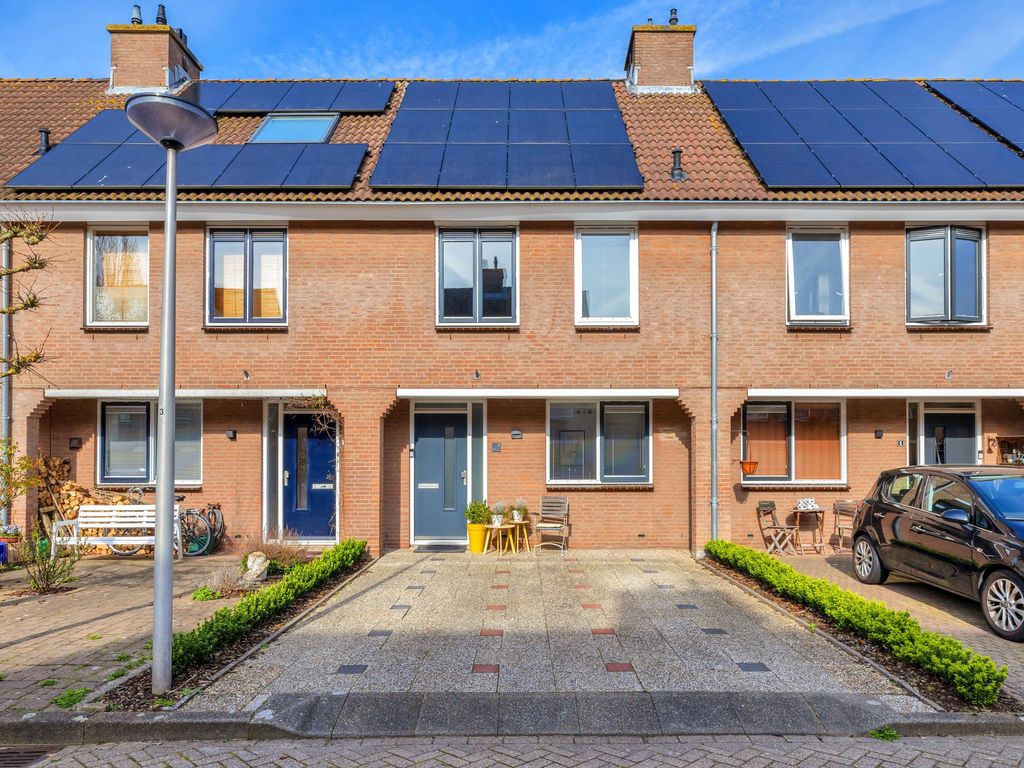 Sparregat 8, BRIELLE