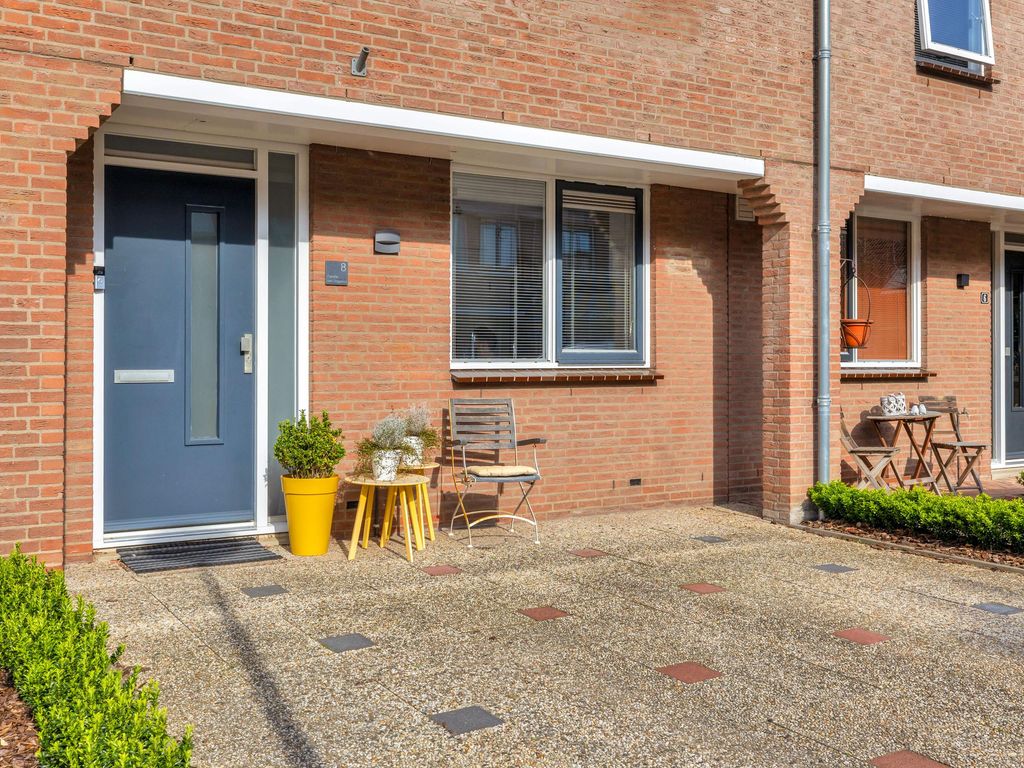 Sparregat 8, BRIELLE