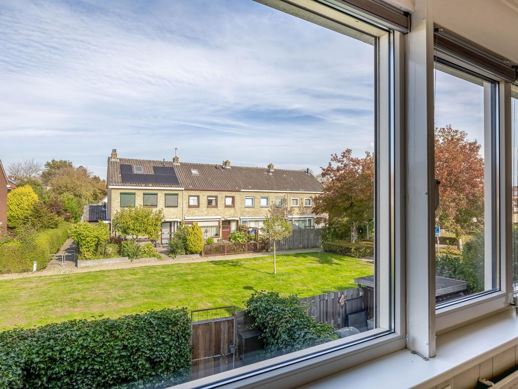 van Alkemadelaan 75, BRIELLE