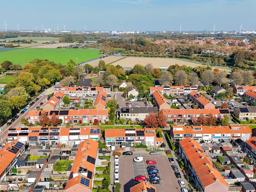 van Alkemadelaan 75, BRIELLE