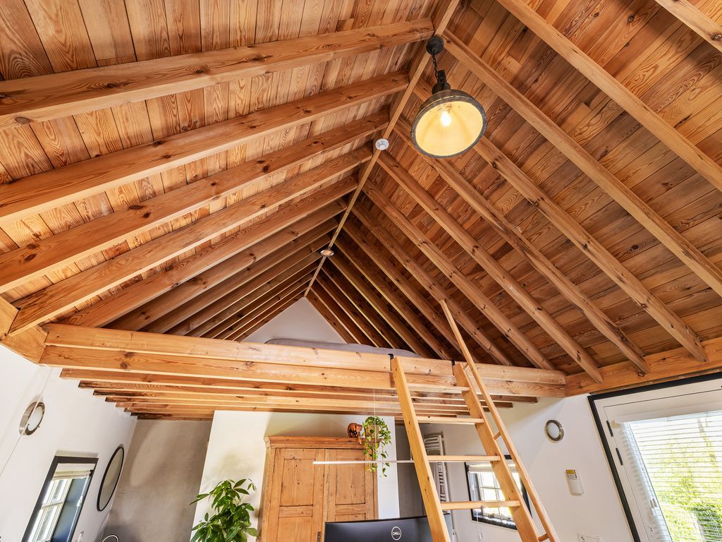 Wouddijk 12, ZWARTEWAAL