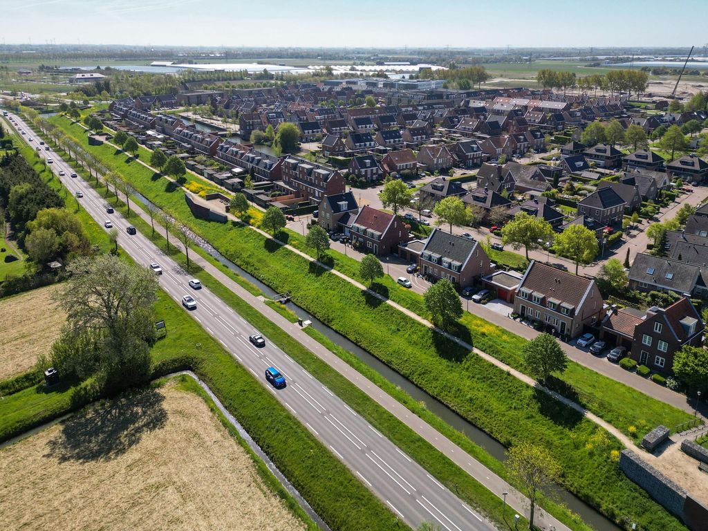 Staaldiep 3, BRIELLE