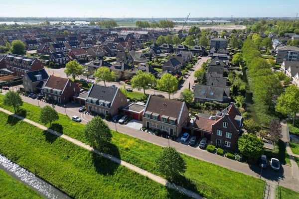 Staaldiep 3