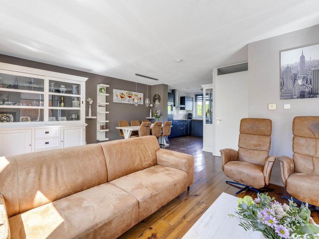 Staaldiep 3, BRIELLE