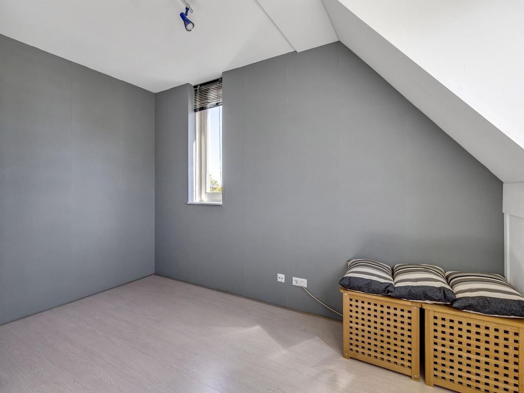 Staaldiep 3, BRIELLE