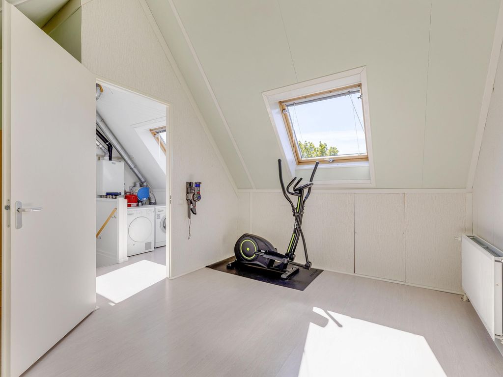 Staaldiep 3, BRIELLE
