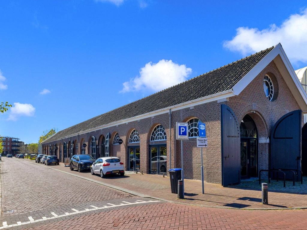 Opzoomerlaan 122, HELLEVOETSLUIS