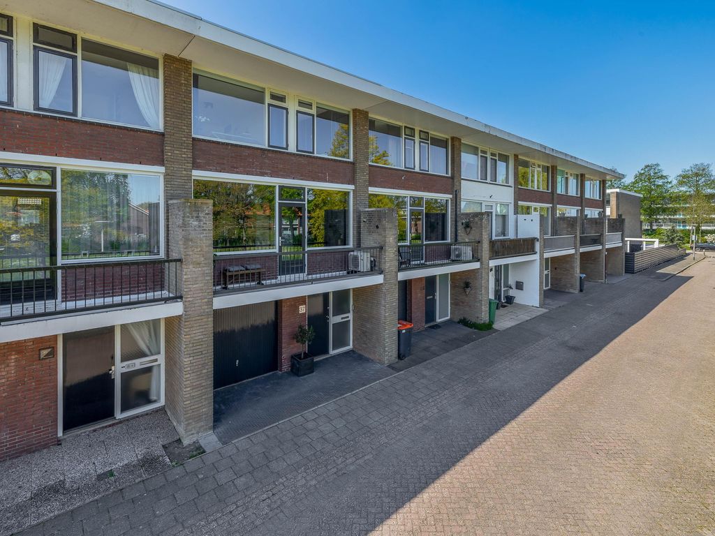 Frank van Borselenstraat 37, BRIELLE