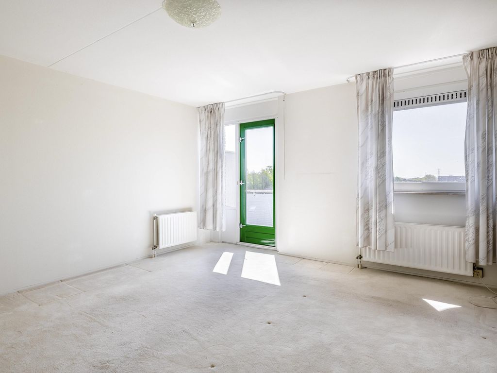 Honte 402, BRIELLE