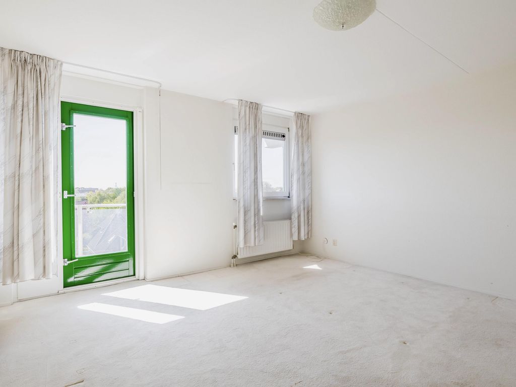 Honte 402, BRIELLE