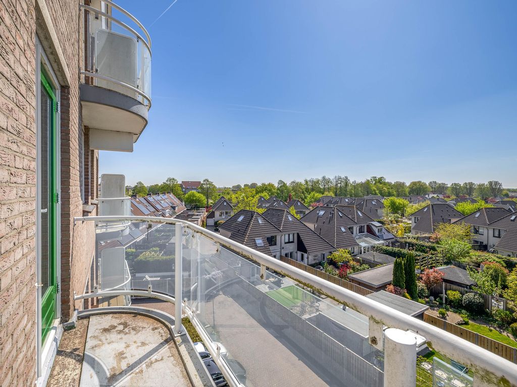 Honte 402, BRIELLE