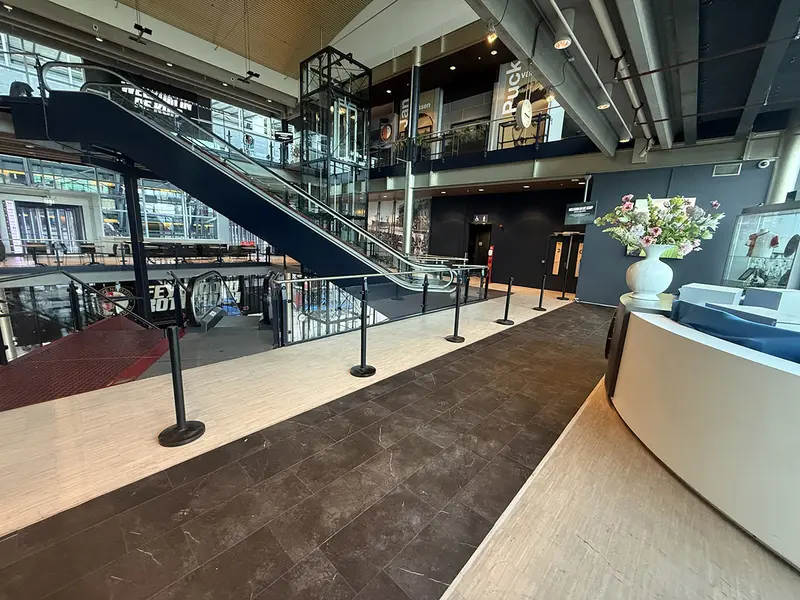 Tapijt vervangen door PVC visgraat