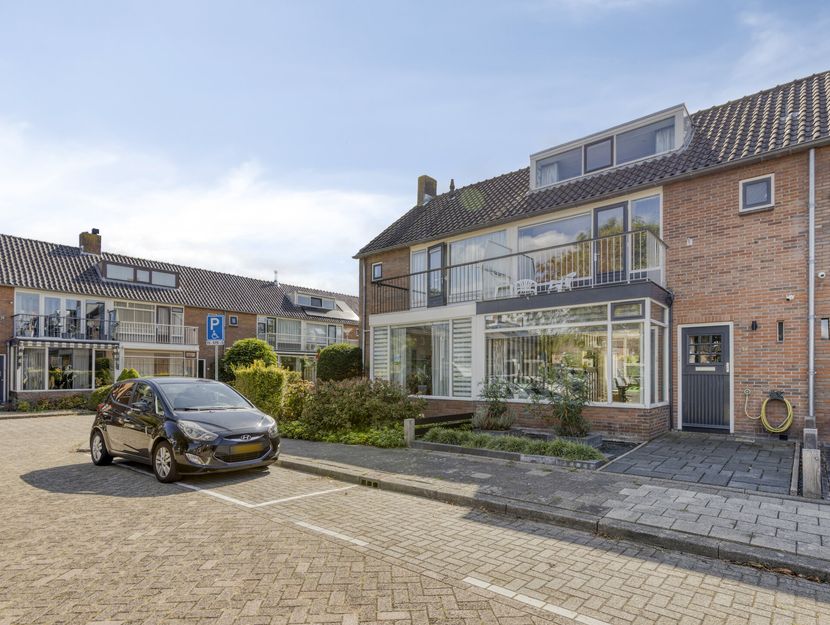 Landmanshof 34, HENDRIK-IDO-AMBACHT