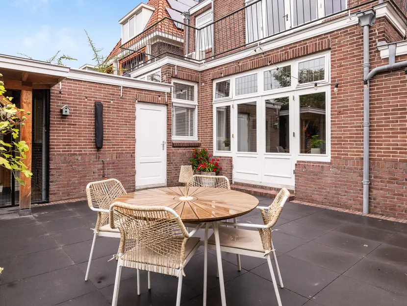 Burgemeester de Bruïnelaan 35, ZWIJNDRECHT