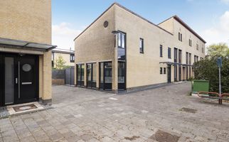 Opera 10, ZWIJNDRECHT