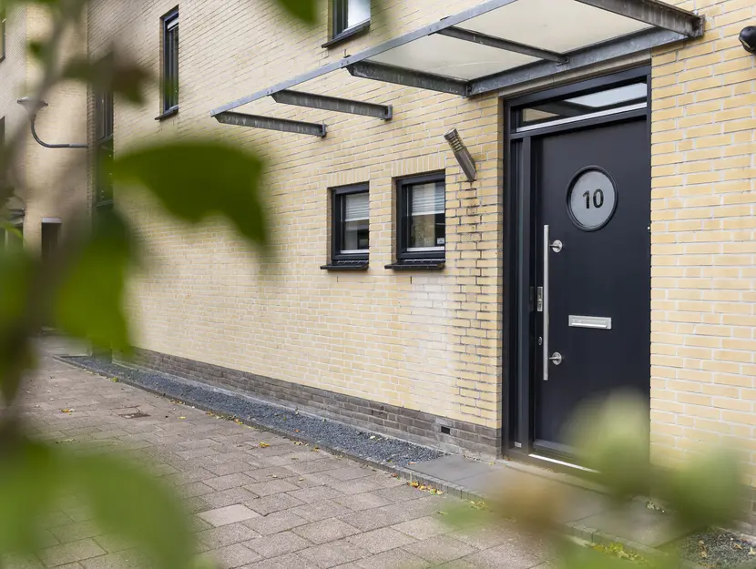 Opera 10, ZWIJNDRECHT