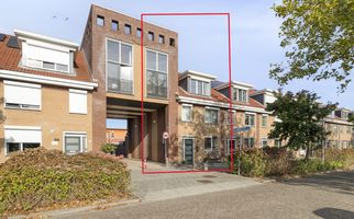 Agnes Bartoutslaan 58, HENDRIK-IDO-AMBACHT