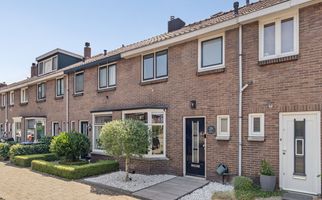 Prins Bernhardstraat 28, ZWIJNDRECHT
