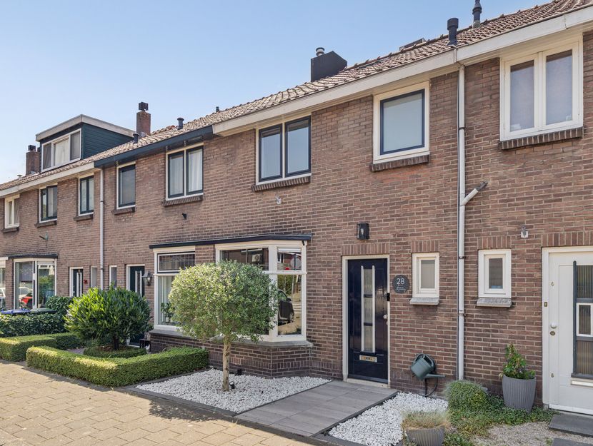 Prins Bernhardstraat 28, ZWIJNDRECHT