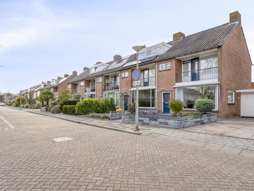 Mauritsstraat 16, HENDRIK-IDO-AMBACHT