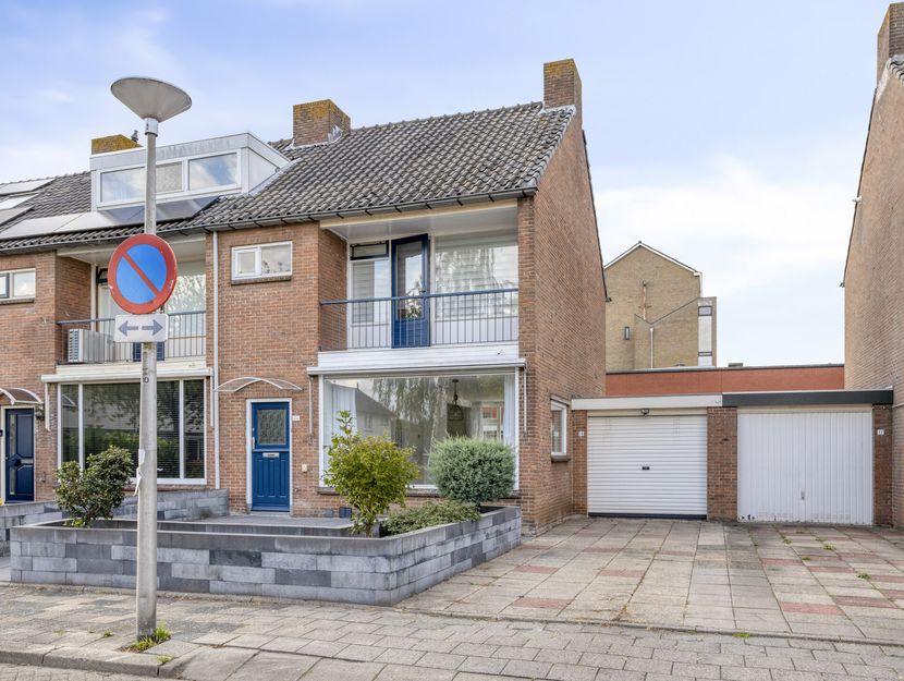 Mauritsstraat 16, HENDRIK-IDO-AMBACHT