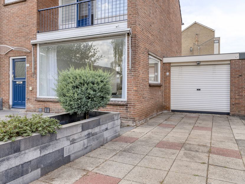 Mauritsstraat 16, HENDRIK-IDO-AMBACHT