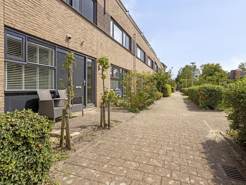 Dotterbloem 16, HENDRIK-IDO-AMBACHT