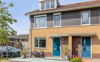 Oeverwal 3, HENDRIK-IDO-AMBACHT