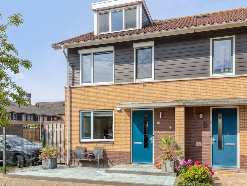 Oeverwal 3, HENDRIK-IDO-AMBACHT