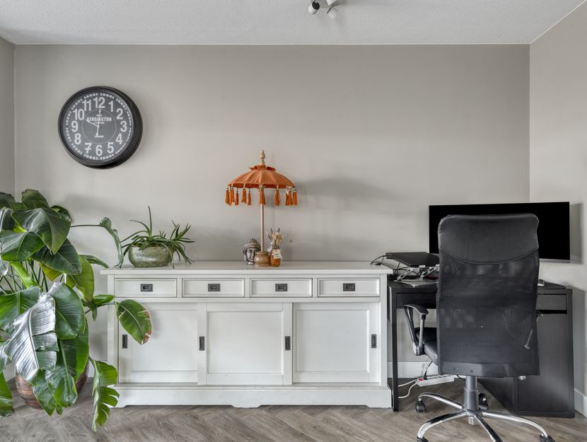 Oeverwal 3, HENDRIK-IDO-AMBACHT