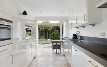 Keerweer 9, HENDRIK-IDO-AMBACHT