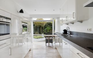 Keerweer 9, HENDRIK-IDO-AMBACHT