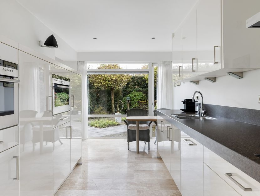 Keerweer 9, HENDRIK-IDO-AMBACHT