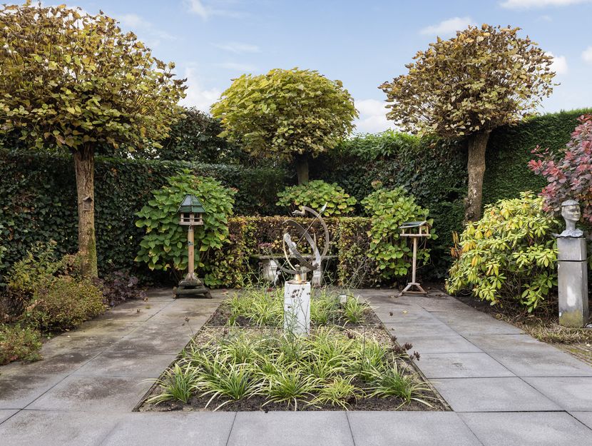 Keerweer 9, HENDRIK-IDO-AMBACHT