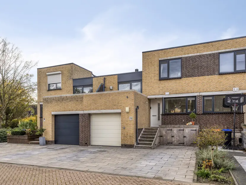 Abdij 79, ZWIJNDRECHT