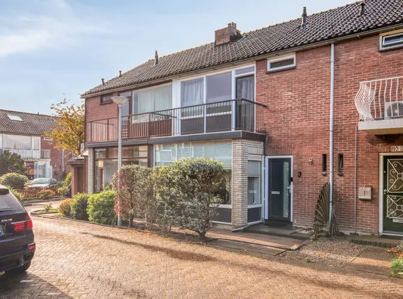 Warmoeziershof 3