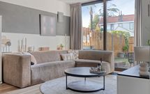 Warmoeziershof 3, HENDRIK-IDO-AMBACHT