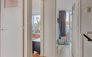 Warmoeziershof 3, HENDRIK-IDO-AMBACHT