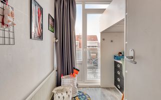 Warmoeziershof 3, HENDRIK-IDO-AMBACHT