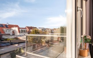 Warmoeziershof 3, HENDRIK-IDO-AMBACHT